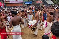 Karthikai Deepam Festival in Nallur Kandasamy kovil 2012 (11)