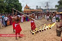 Karthikai Deepam Festival in Nallur Kandasamy kovil 2012 (12)